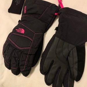 North Face Gloves